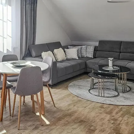 Apartment Awesome In *